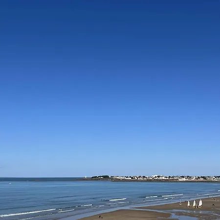 Superbe T2 Face A St Gilles Avec Wifi, Parking Prive Et Acces Direct A La - Fr-1-324-233 Апартаменты
